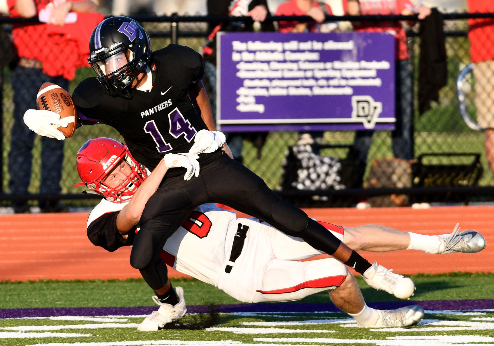 Dakota Valley vs. Yankton
